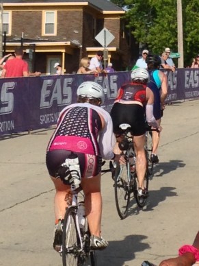 Up the little hill to head out onto the course.  The crappy bumpy course.